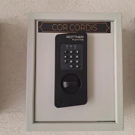 アパート Cor Cordis